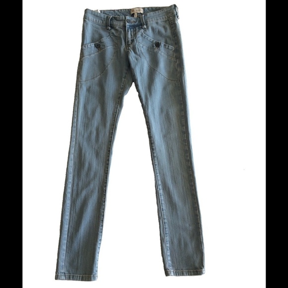 BCBGeneration Jeans, Size 27 🔴CLEARANCE🔴 - Picture 1 of 2